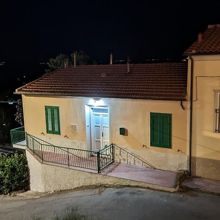 Casa Maddi Casa Vacanze Con Vista Mare Vicinissima Al Centro Capoliveri  Εξωτερικό φωτογραφία